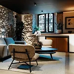 Luruna Palacio Larrinaga 4*