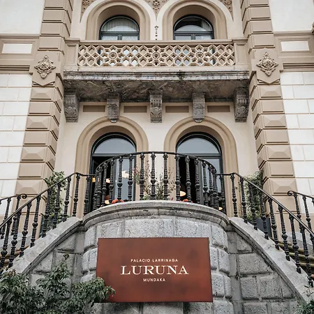 ホテル Luruna Palacio Larrinaga ムンダカ