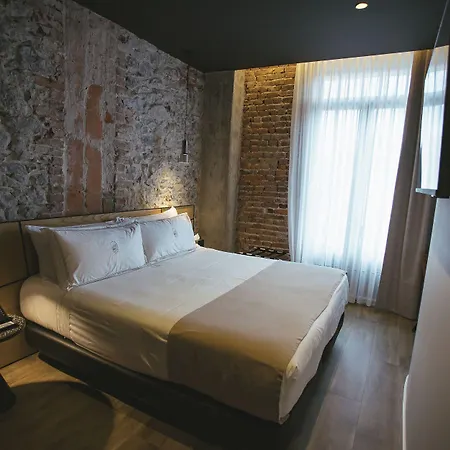 מלון Luruna Palacio Larrinaga 4*
