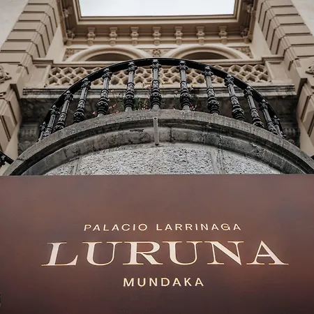 Luruna Palacio Larrinaga 4*